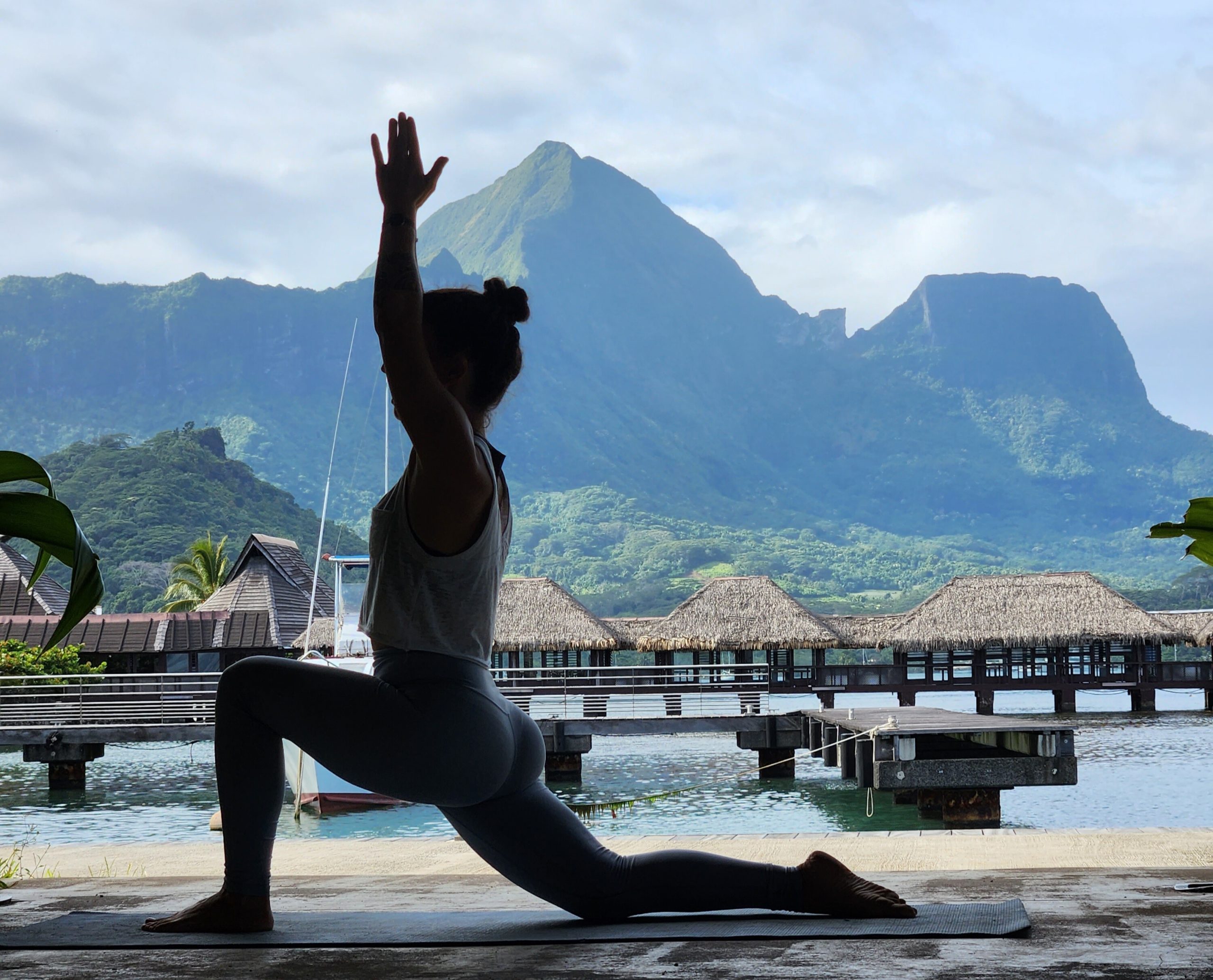 yoga femme ocean