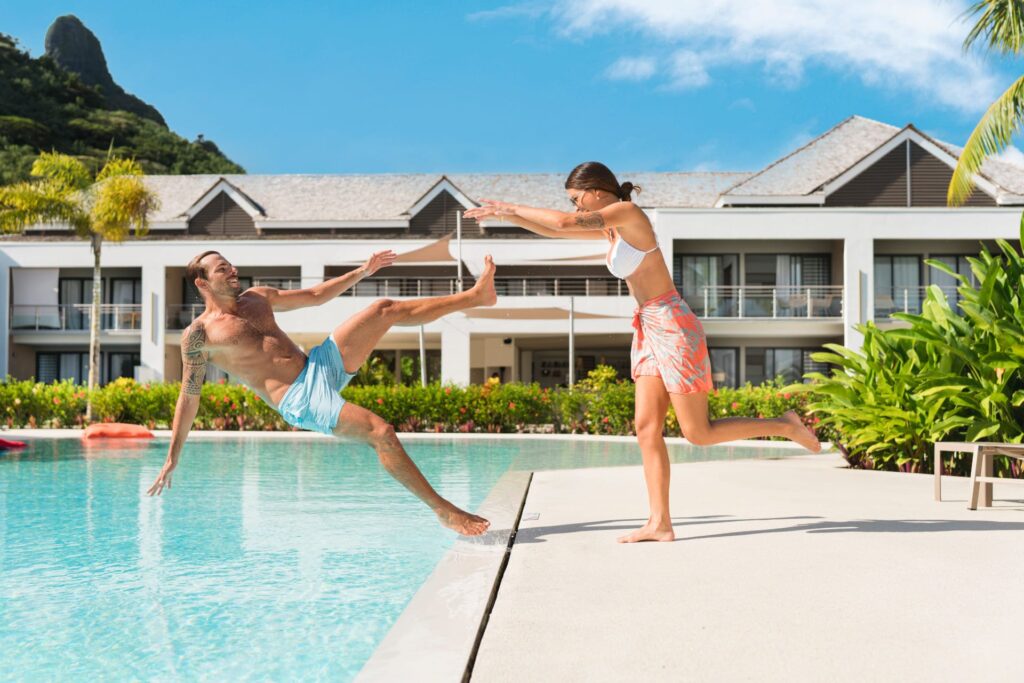 piscine hôtel cook's bay